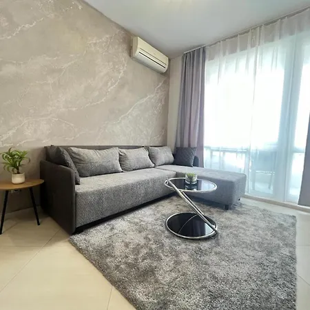 елегантно студио в18 в комплекс одисей, несебър Appartement *